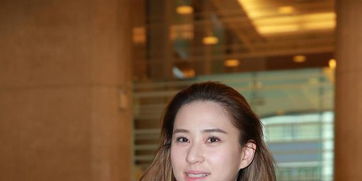 谢娜三个孩子最近轮流住院_谢娜崩溃了！三个女儿轮流生病住院，她哭了无数次 给女儿吃冰淇淋